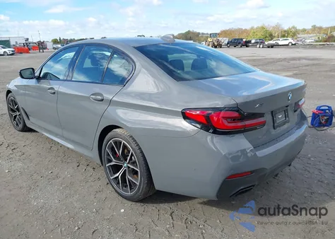 2022 BMW 540 I xDrive from USA, damaged, VIN WBA73BJ06NWX76036